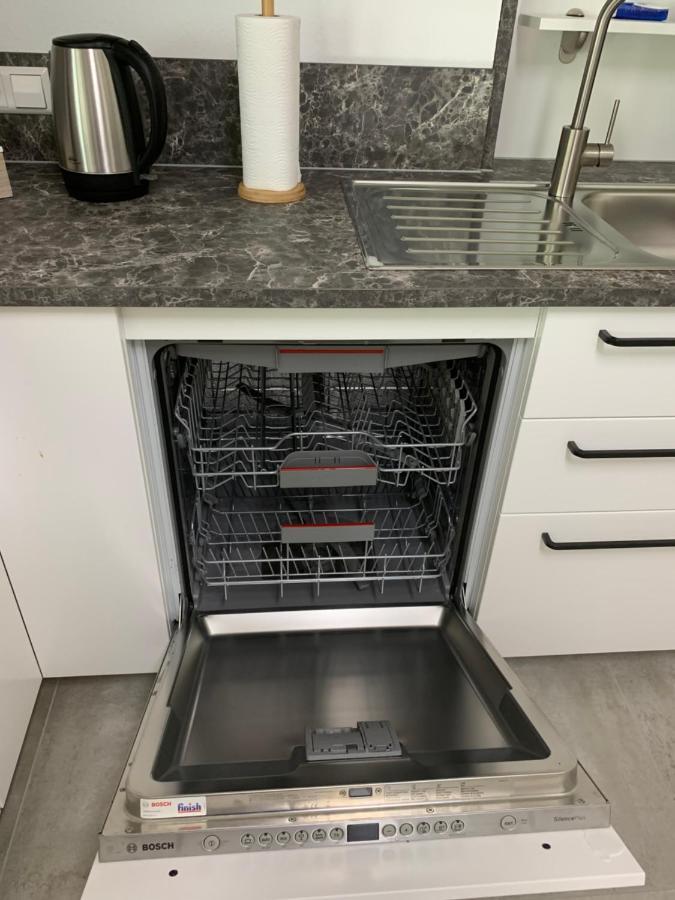 Firmen & Ferienwohnung Brecht 2 Waibstadt Luaran gambar