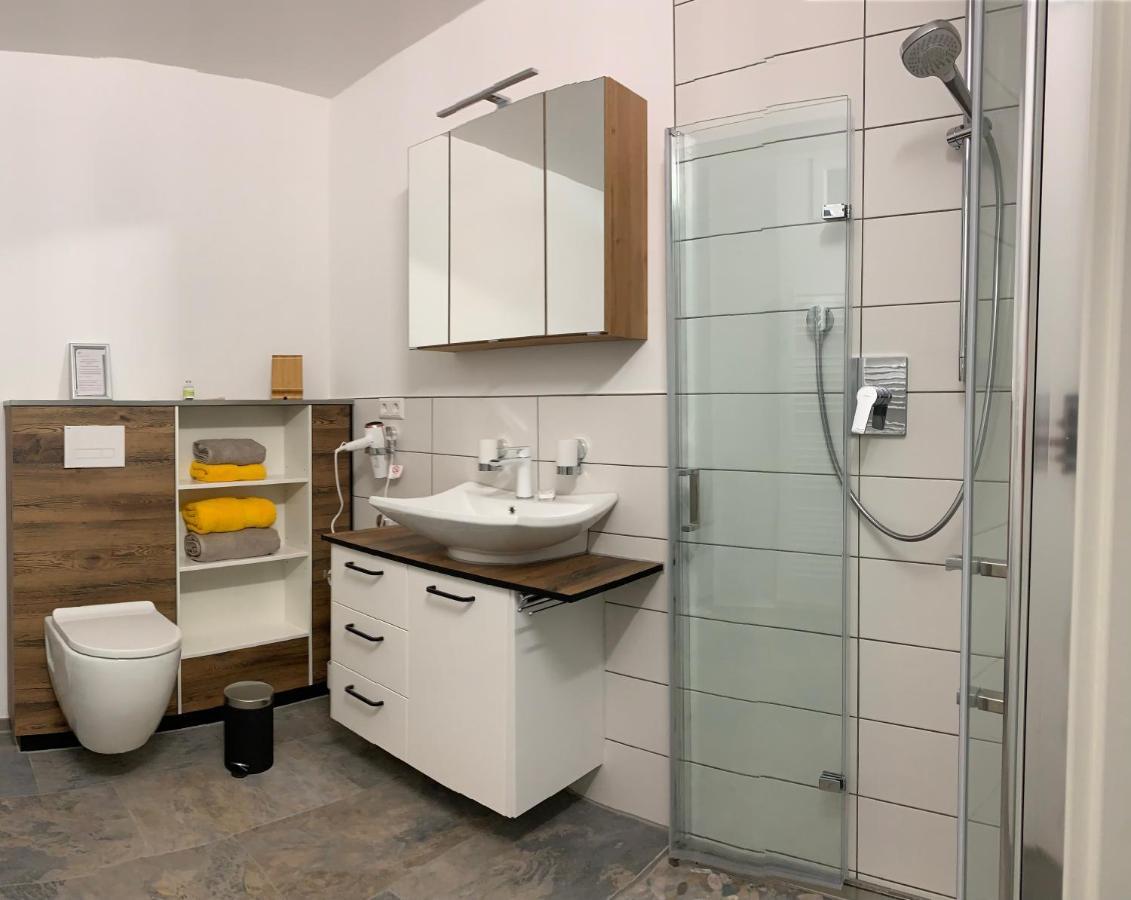 Firmen & Ferienwohnung Brecht 2 Waibstadt Luaran gambar